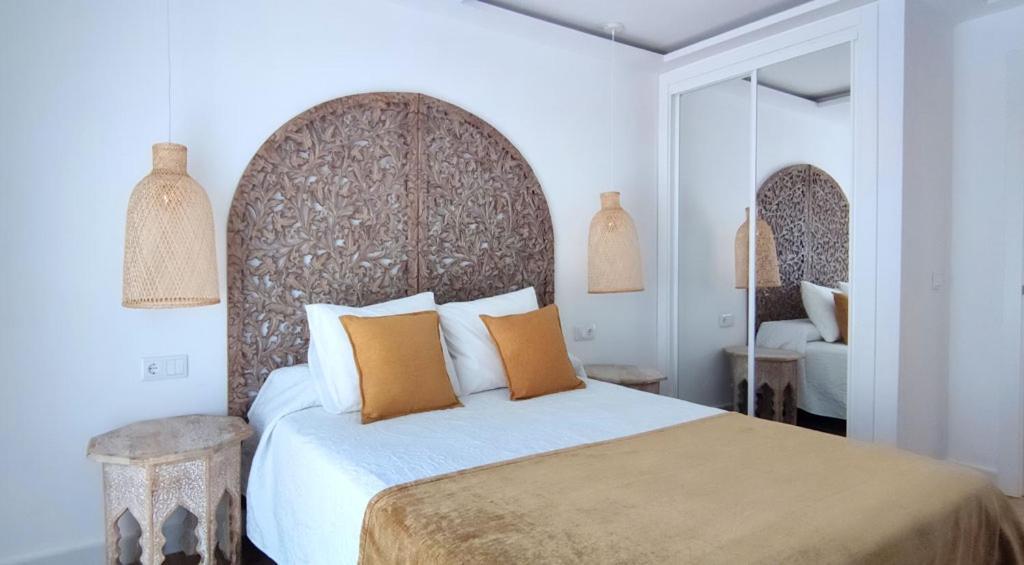 La Posada De Lola - Adults Only Hotel Болоня Екстериор снимка