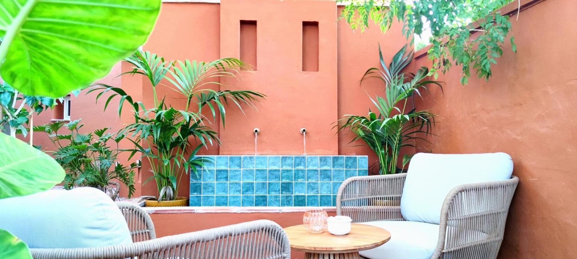 La Posada De Lola - Adults Only Hotel Болоня Екстериор снимка